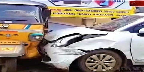 தாறுமாறாக சாலையில் ஓடிய கார்; 4 பேர் படுகாயம் - ஒருவர் கைது