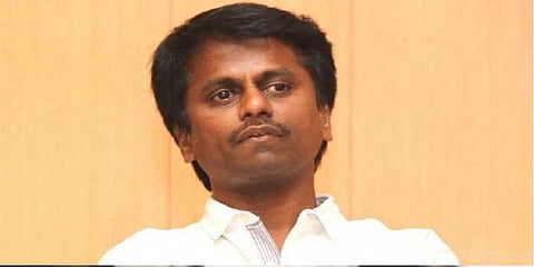 ஏ.ஆர்.முருகதாஸ் மீது 3 பிரிவுகளின் கீழ் வழக்குப்பதிவு!