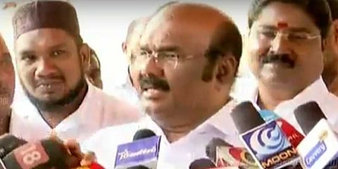 ”தான் ஆபத்தானவர் என டிடிவியே ஒப்புக்கொண்டார்” - அமைச்சர் ஜெயக்குமார்