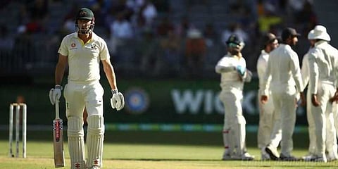 ஆஸி முதல் நாளில் 6 விக்கெட் இழப்புக்கு 277 ரன்கள் !