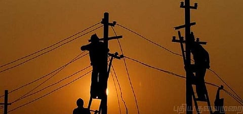 மின்வெட்டு வந்தால் 5 ஆயிரம் வரை இழப்பீடு: டெல்லி அசத்தல்!