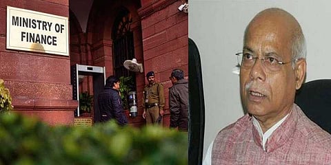 'லோ பேலன்ஸ்' வாடிக்கையாளர் கணக்கில் இருந்து ரூ.10,000 கோடி அபராதம் வசூல் !