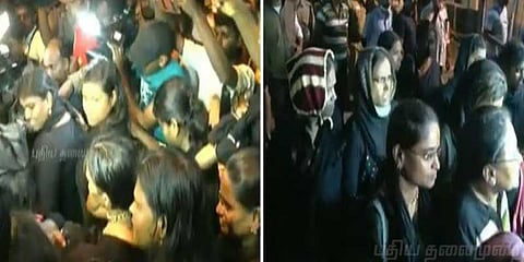 சபரிமலை சென்ற 11 பெண்கள் தடுத்து நிறுத்தம் !