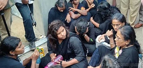 'நாங்கள் சபரிமலை செல்வதை கேரள போலீஸார் விரும்பவில்லை' மனிதி அமைப்பு குற்றச்சாட்டு