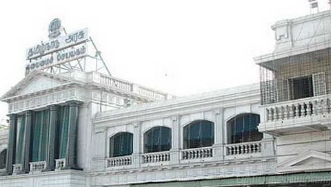 ஆட்சேபமற்ற நிலங்களில் 5 ஆண்டுகளுக்கு மேல் வசித்தால் பட்டா..!