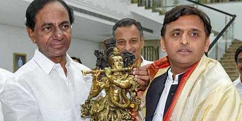 மும்முரமாகும் 3ஆம் அணி : மாயாவதி, அகிலேஷுடன் ராவ் சந்திப்பு?