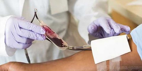 கர்ப்பிணிக்கு ஹெச்.ஐ.வி ரத்தம் கொடுத்த இளைஞர் தற்கொலை முயற்சி