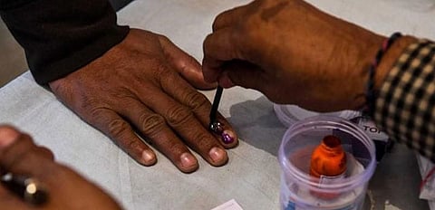 முறைகேடுகளைத் தடுக்க திருவாரூர் தொகுதியில் பாதுகாப்பு கெடுபிடிகள்...!