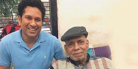 எனக்கு நேராக விளையாடவும் வாழவும் கற்றுக்கொடுத்தவர் நீங்கள் சச்சின் உருக்கம்