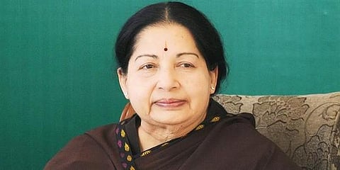 “ஜெயலலிதாவின் வரி பாக்கி எவ்வளவு..?”- உயர்நீதிமன்றம் கேள்வி