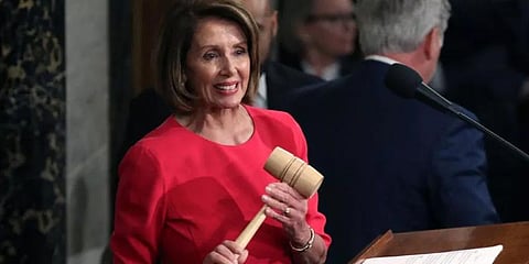 அமெரிக்க பிரதிநிதிகள் அவைக்கு பெண் சபாநாயகர்