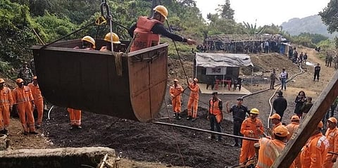 “தாய்லாந்து சுரங்கத்தில் நடந்த மீட்பு பணியைவிட மிகவும் சிரமமானது” மத்திய அரசு