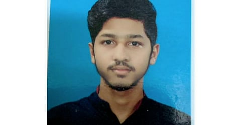 இன்ஜினியரிங் மாணவர் கடத்தி கொலை... நடந்தது என்ன..?