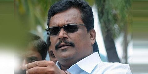 நீதிமன்றத்தை சமாளிக்கவே இந்த நாடகம்: தங்கத் தமிழ்ச் செல்வன்