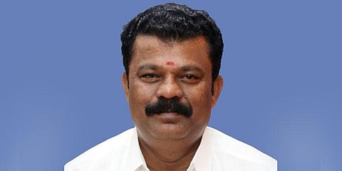 அமைச்சர் பாலகிருஷ்ணா ரெட்டி சிறைத் தண்டனை நிறுத்தி வைப்பு