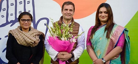 காங்கிரசில் இணைந்தார் திருநங்கை அப்சரா ரெட்டி