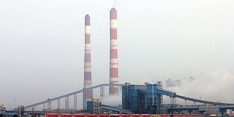 நீதிமன்ற உத்தரவு எதிரொலி - வல்லூர் அனல்மின் நிலையம் மூடல்