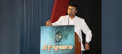 “எடப்பாடிக்குதான் குருவாயூரப்பன் அருள் இருக்கிறது” - இயக்குநர் பாக்யராஜ்