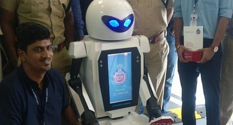 சென்னையில் டிராபிக் போலீஸாகவுள்ள ரோபோ !