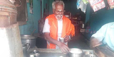 ஒரு ரூபாயில் ‘டீ’ - முதியவரின் 20 வருட சேவை
