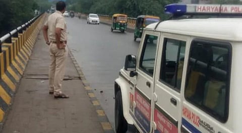 வழக்கை வாபஸ் பெற மறுத்ததால் இளம்பெண் சுட்டுக் கொலை