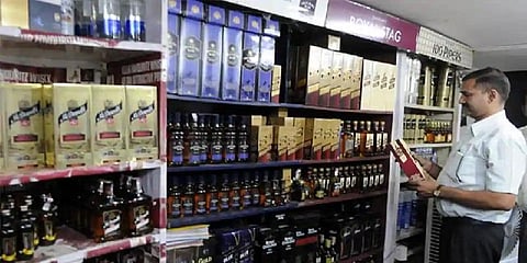 இரவு 8 மணிக்கு மேல் மது விற்பனைக்கு தடை - முதல்வர் அதிரடி உத்தரவு