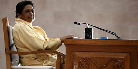 “அதிகாரத்திற்காக கண்ணியத்தை விற்றுவிட்டார்” மாயாவதி மீது பாஜக எம்.எல்.ஏ தாக்கு