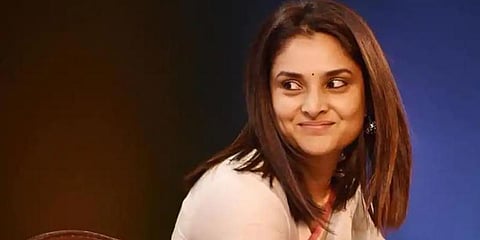 ’ரவுடி பேபி’-க்கு பாராட்டா?: ரம்யாவை விளாசித் தள்ளிய கன்னட ரசிகர்கள்!