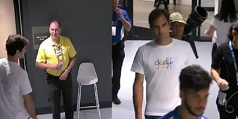 அடையாள அட்டை இல்லாததால் காக்க வைக்கப்பட்ட ரோஜர் பெடரர் !