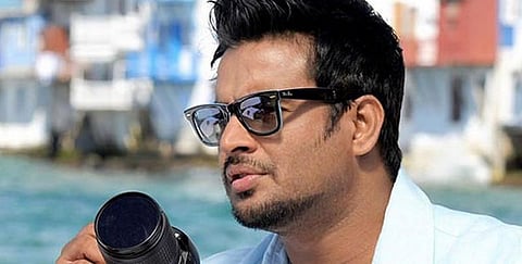 இயக்குநராக களமிறங்கினார் நடிகர் மாதவன் !