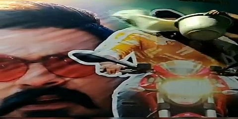 ‘இது சும்மாதான்’ - சிம்பு பேனருக்கு அண்டாவில் பால் ஊற்றிய ரசிகர்கள்