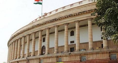 ரஃபேல் விவகாரம்: சிஏஜி அறிக்கை நாடாளுமன்றத்தில் இன்று தாக்கல்?