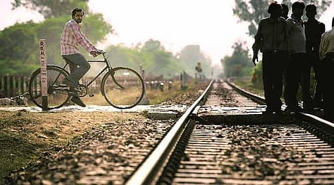 “இந்தியாவில் ஆளில்லா இரயில் பாதைகளே இல்லை” - இரயில்வே 10 மாத சாதனை