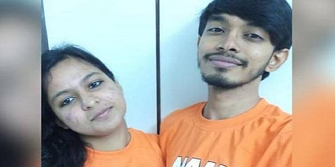 ஒரே மாதத்தில் கசந்துபோன 'நமோ ஜோடியின்' காதல்!