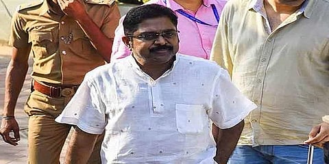 கிடைக்குமா குக்கர் சின்னம்? - டிடிவி வழக்கில் நாளை தீர்ப்பு