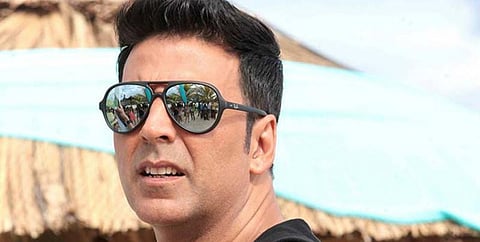 நடிகர் அக்ஷய் குமார் வீட்டுக்குள் சுவர் ஏறி குதித்த வாலிபர்!