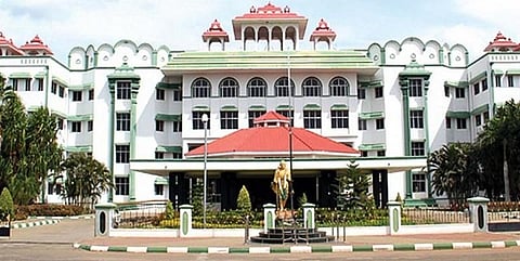 “எத்தனை டாஸ்மாக் கடைகள் மூடப்பட உள்ளன?”- நீதிமன்றம் கேள்வி