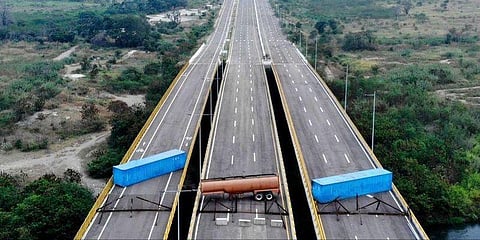 எல்லைகளை மூடிய வெனிசுலா அதிபர் - தடுக்கப்பட்ட வெளிநாட்டு உதவிகள்