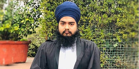 “கத்தியுடன் வந்ததால் உச்சநீதிமன்றத்தில் தடுக்கப்பட்ட சிங்” - தலைமை நீதிபதிக்கு கடிதம்