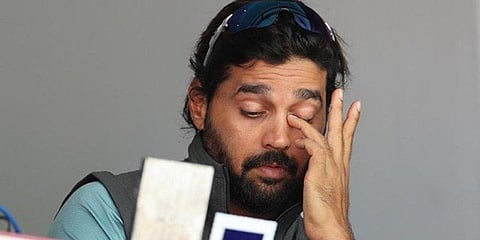 சையத் முஷ்டாக் அலி கோப்பை: தமிழக அணியில் முரளி விஜய், அபினவ் அதிரடி நீக்கம்!