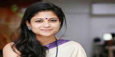 ‘சந்தோஷ் சிவன்’ இயக்கத்தில் ‘அதிதி பாலன்’?