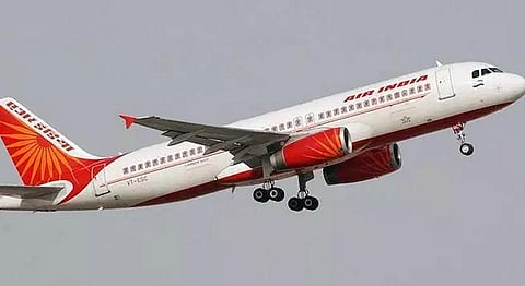 ஏர் இந்தியாவில் பயணித்த நான்கு பேருக்கு மூக்கில் ரத்தக்கசிவு