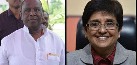 புதுச்சேரி முதல்வர் தர்ணா ! ஆளுநர் கிரண்பேடி டெல்லி பயணம்