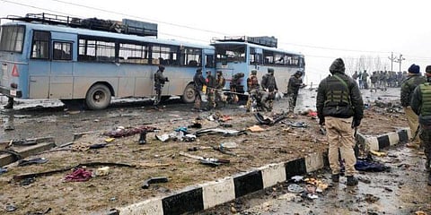 சி.ஆர்.பி.எப் வீரர்கள் உயிரிழப்பு 40 ஆக உயர்வு