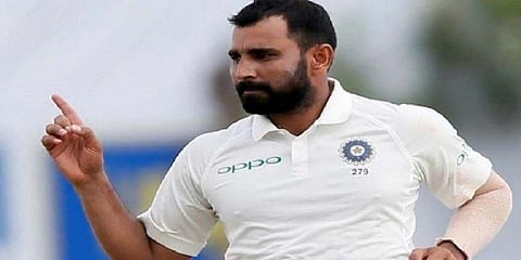 வீரர்களின் குடும்பங்களுக்காக முகமது ஷமி 5 லட்சம் உதவி