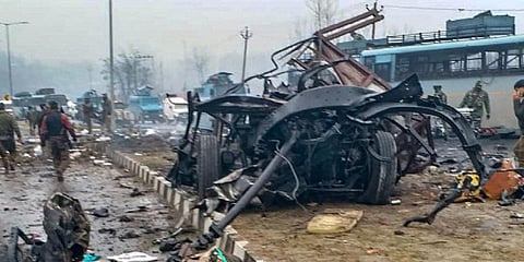 புல்வாமா தாக்குதலுக்கு பயன்படுத்தப்பட்ட வெடிபொருள்கள் பாக்., ராணுவத்துடையதா ?