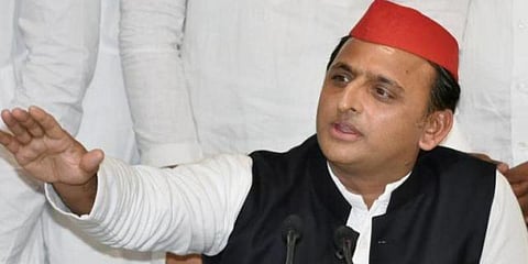 “புல்லட் ரயில் வேண்டாம் ; வீரர்களுக்கு புல்லட்புரூஃப் கொடுங்க” - அகிலேஷ் யாதவ்