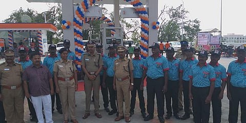 சிறைக் கைதிகளைக் கொண்டு தொடங்கப்பட்ட முதல் பெட்ரோல் பங்க்