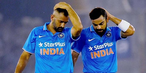 “15 ஓவருக்கு மேல பேட்டிங் சரியில்லை” - தோனியை சாடிய கோலி