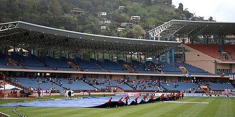 இங்கிலாந்து- வெஸ்ட் இண்டீஸ் 3-வது ஒரு நாள் போட்டி மழையால் ரத்து!